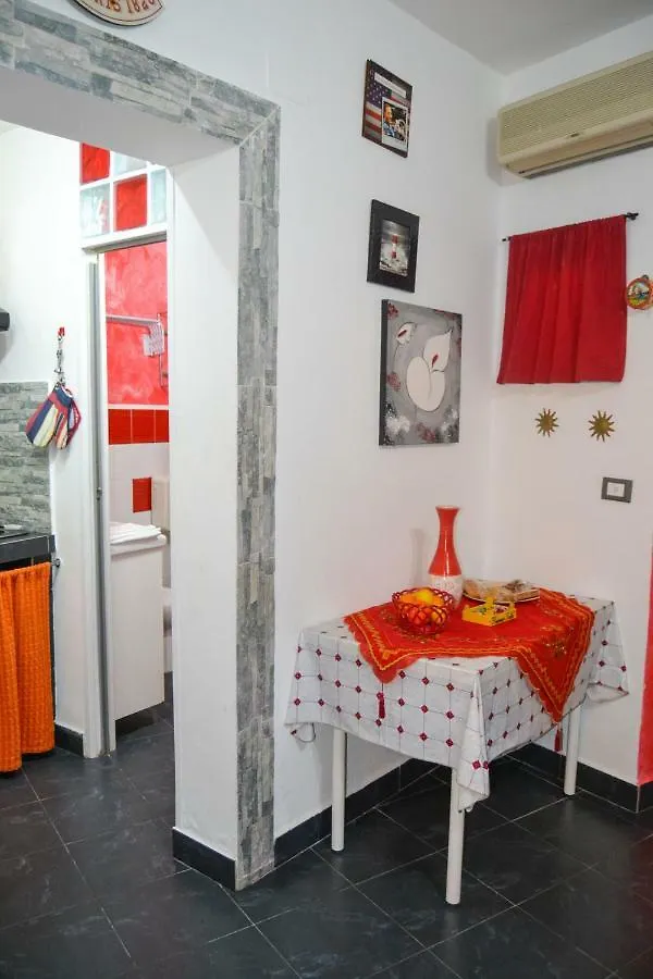 Santa Rosalia 33 - Centro Storico Apartment Palermo Italy